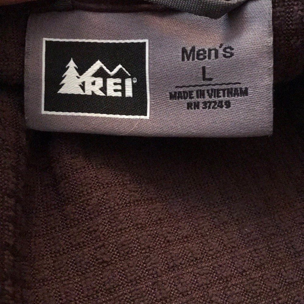 REI Fall/winter jacket - Picture 4 of 6